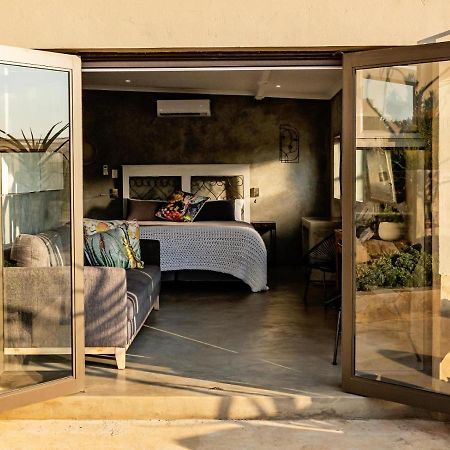 פיט רטיף Guest Room At Joubert מראה חיצוני תמונה