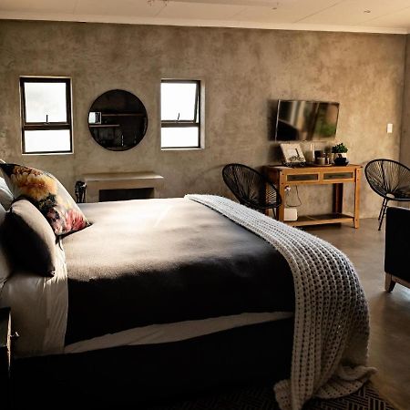 פיט רטיף Guest Room At Joubert מראה חיצוני תמונה